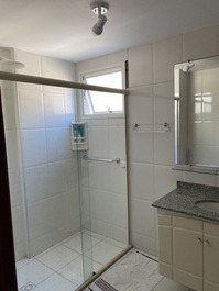 Apto.Charmoso e Confortável a 50 metros da praia do Tombo/Asturias