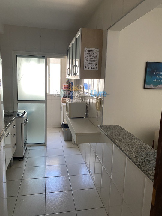Apartamento para aluguel de temporada em Guarujá (Praia do Tombo)