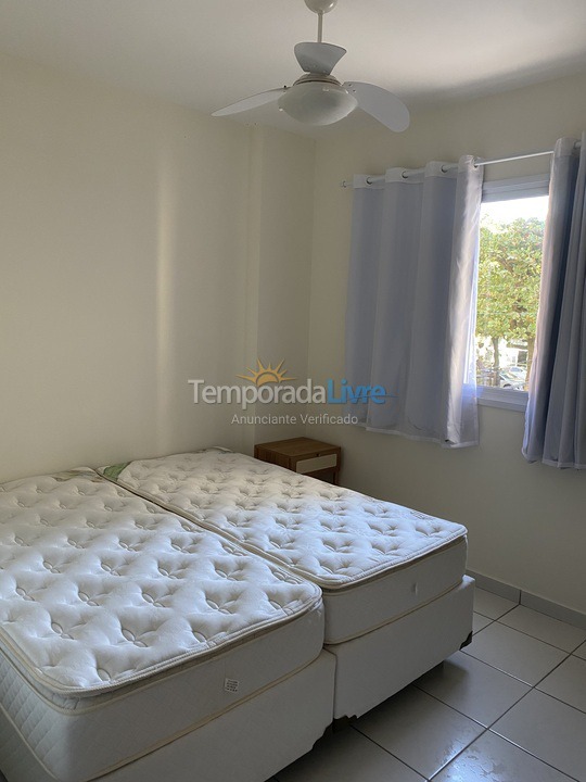 Apartamento para aluguel de temporada em Guarujá (Praia do Tombo)