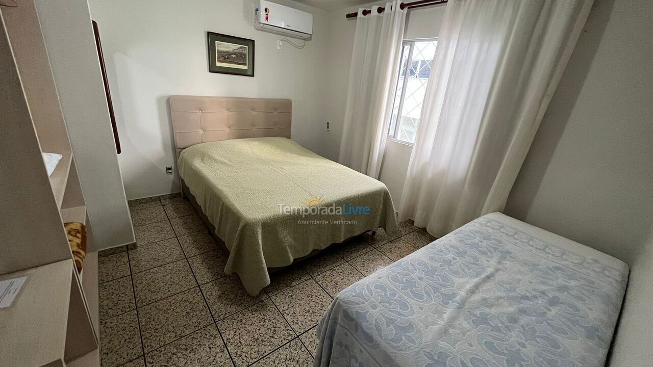 House for vacation rental in Balneário Camboriú (Praia Central)