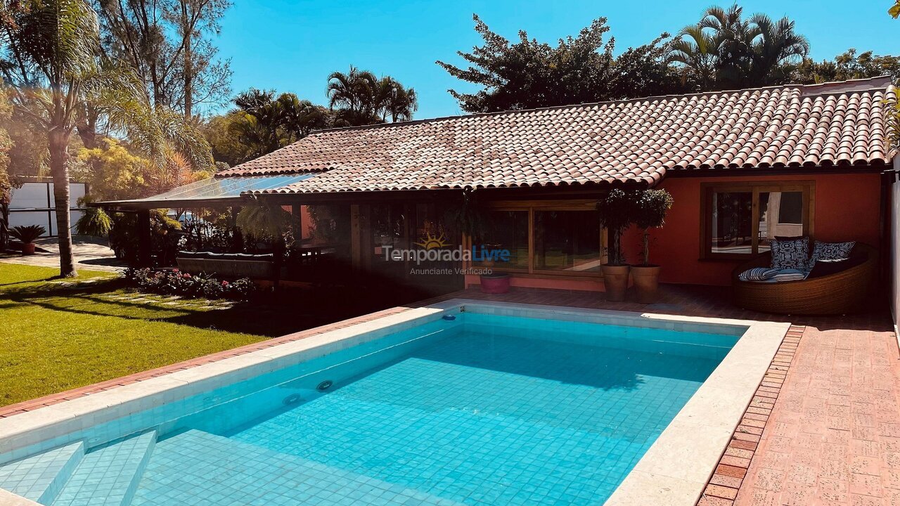 Casa para aluguel de temporada em Armação dos Búzios (Geribá)