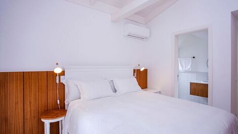 CASA ALTO PADRÃO NA PRAIA DE CAMBURI PE NA AREIA