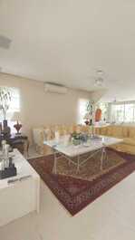 ARRENDAMIENTO DE CASA EN PRAIA DA BALEIA