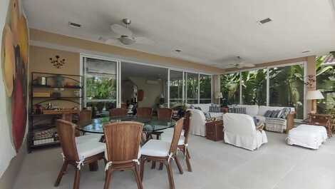 ARRENDAMIENTO DE CASA EN PRAIA DA BALEIA