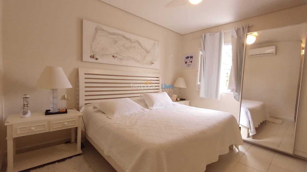 Casa para alquiler de vacaciones em São Sebastião (Praia da Baleia)