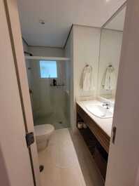 CASA ACONCHEGANTE NA PRAIA DA BALEIA