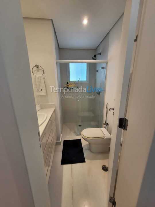 Casa para aluguel de temporada em São Sebastião (Praia da Baleia)