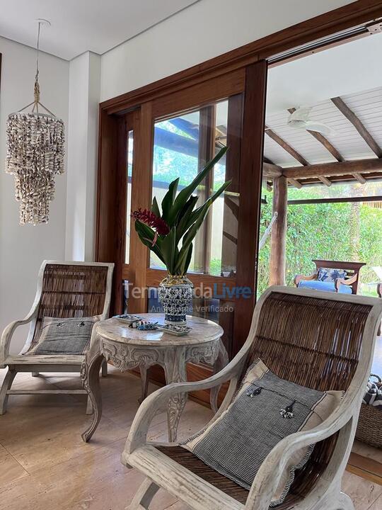 Casa para alquiler de vacaciones em São Sebastião (Praia Barra do Una)