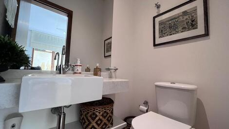Exclusive House in a Gated Community in Barra do Una