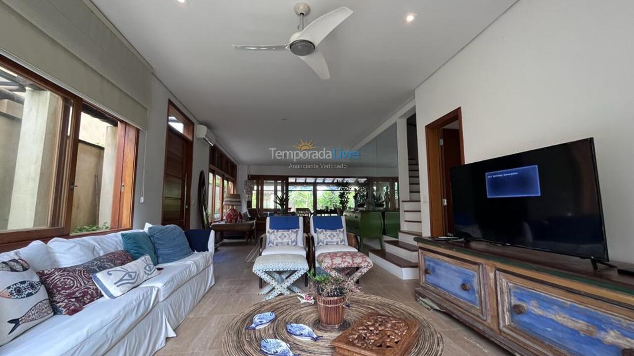 Casa para alquiler de vacaciones em São Sebastião (Praia Barra do Una)