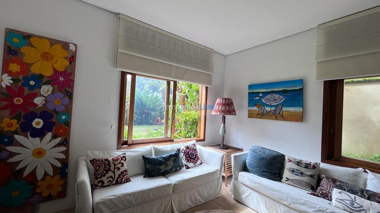 Casa para alquiler de vacaciones em São Sebastião (Praia Barra do Una)