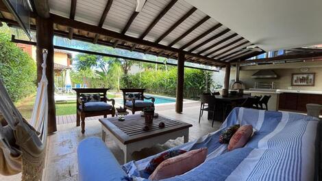 Exclusive House in a Gated Community in Barra do Una