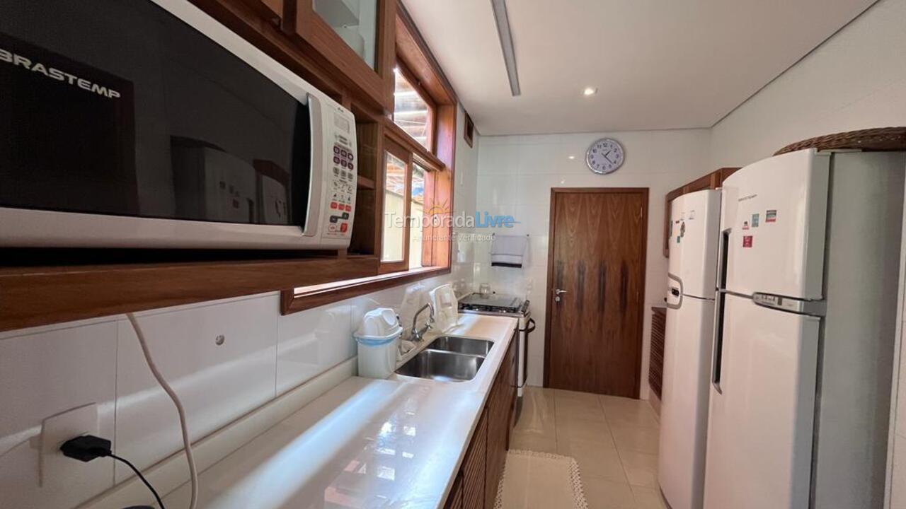 Casa para alquiler de vacaciones em São Sebastião (Praia Barra do Una)