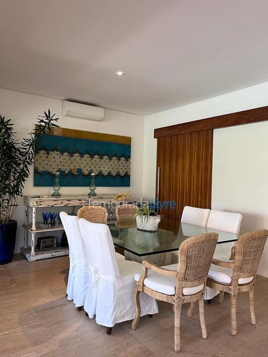 Casa para alquiler de vacaciones em São Sebastião (Praia Barra do Una)