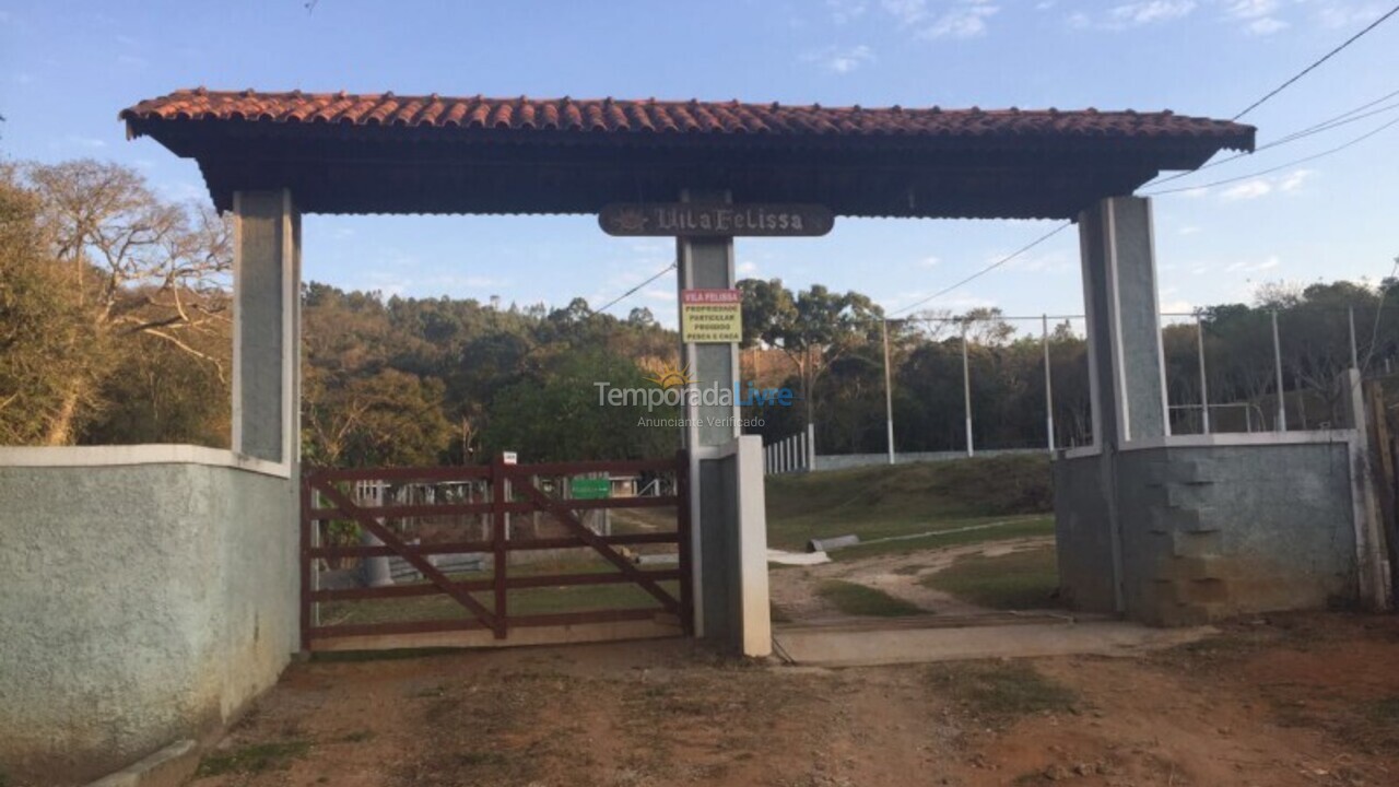 Chácara / sítio para aluguel de temporada em Bragança Paulista (Arara dos Pereiras)