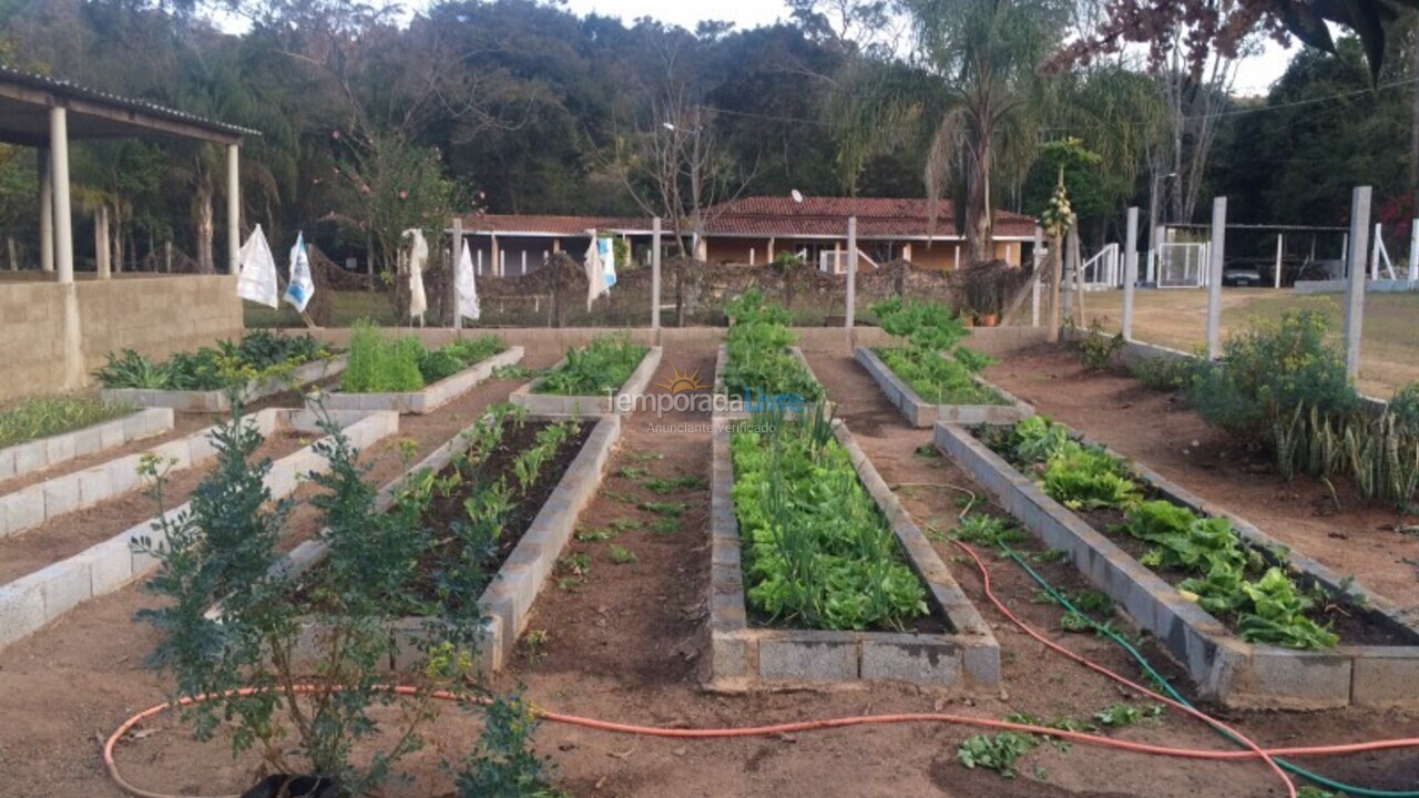 Chácara / sítio para aluguel de temporada em Bragança Paulista (Arara dos Pereiras)