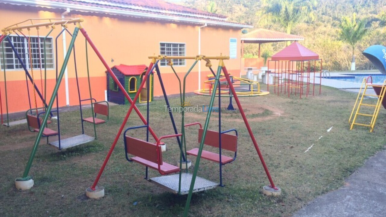 Chácara / sítio para aluguel de temporada em Bragança Paulista (Arara dos Pereiras)