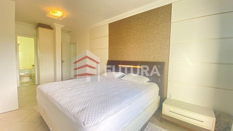 CASA COM PISCINA ALUGUEL DE TEMPORADA- MARISCAL- BOMBINHAS/SC (LC105F)