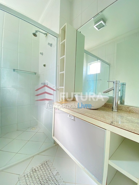 Casa para aluguel de temporada em Bombinhas (Mariscal)