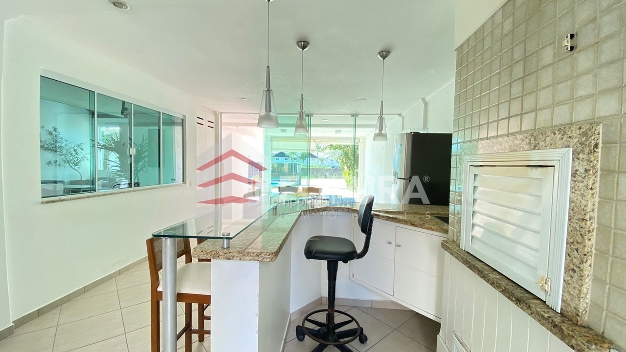 Casa para aluguel de temporada em Bombinhas (Mariscal)