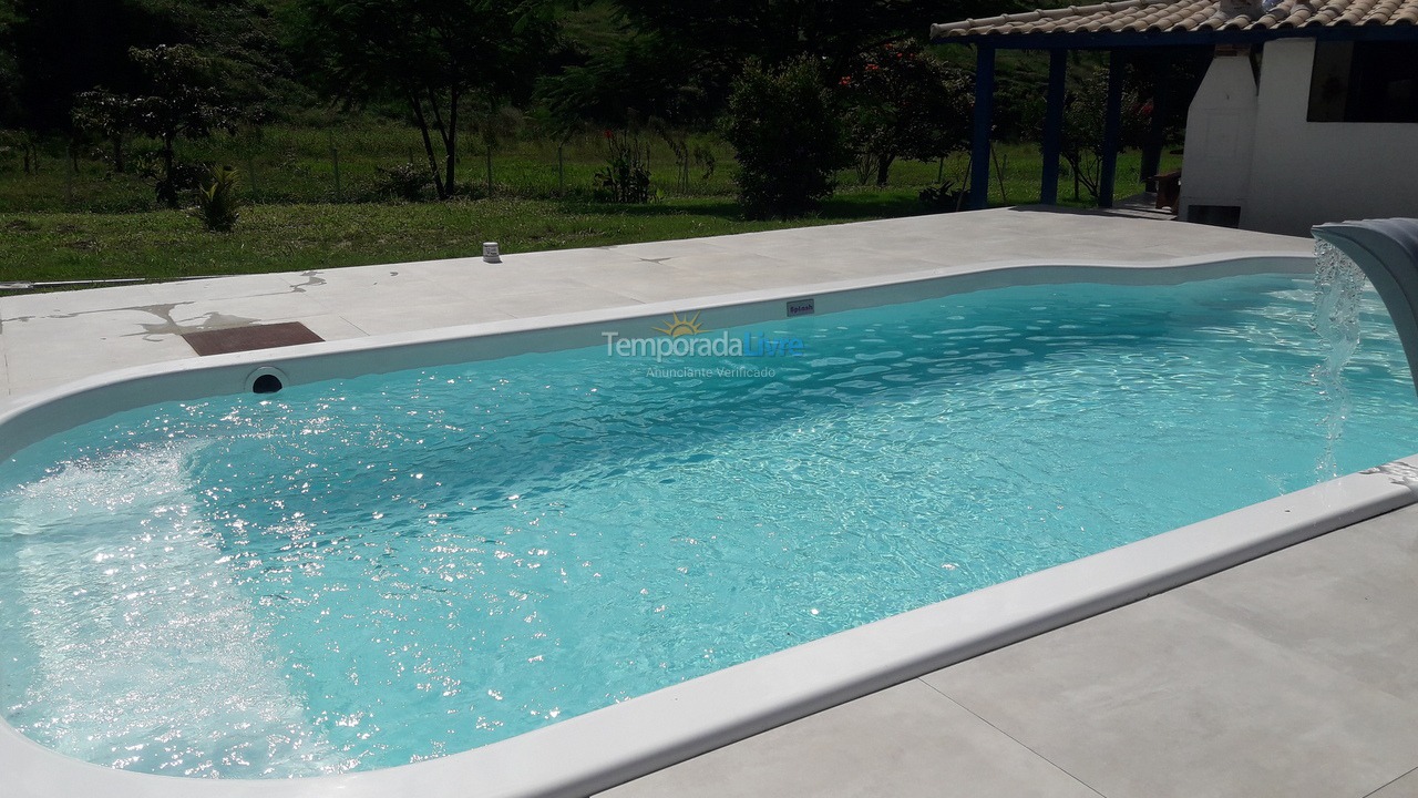 Chácara / sítio para aluguel de temporada em São Domingos do Prata (Distrito Cônego João Pio)