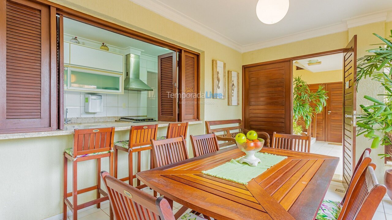 Apartamento para alquiler de vacaciones em Camaçari (Praia de Guarajuba)