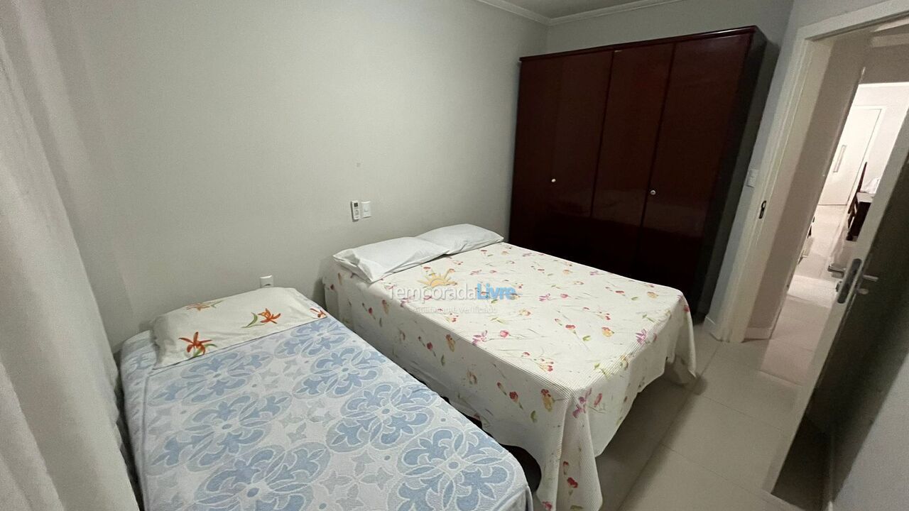 Apartment for vacation rental in Balneário Camboriú (Praia Central)