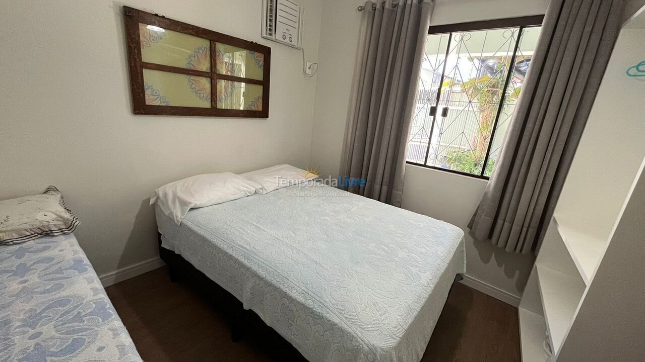 Casa para aluguel de temporada em Balneário Camboriú (Praia Central)