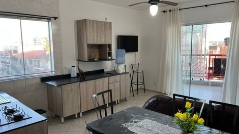 Great apartment, 2 bedrooms (1 with AC), balcony with barbecue