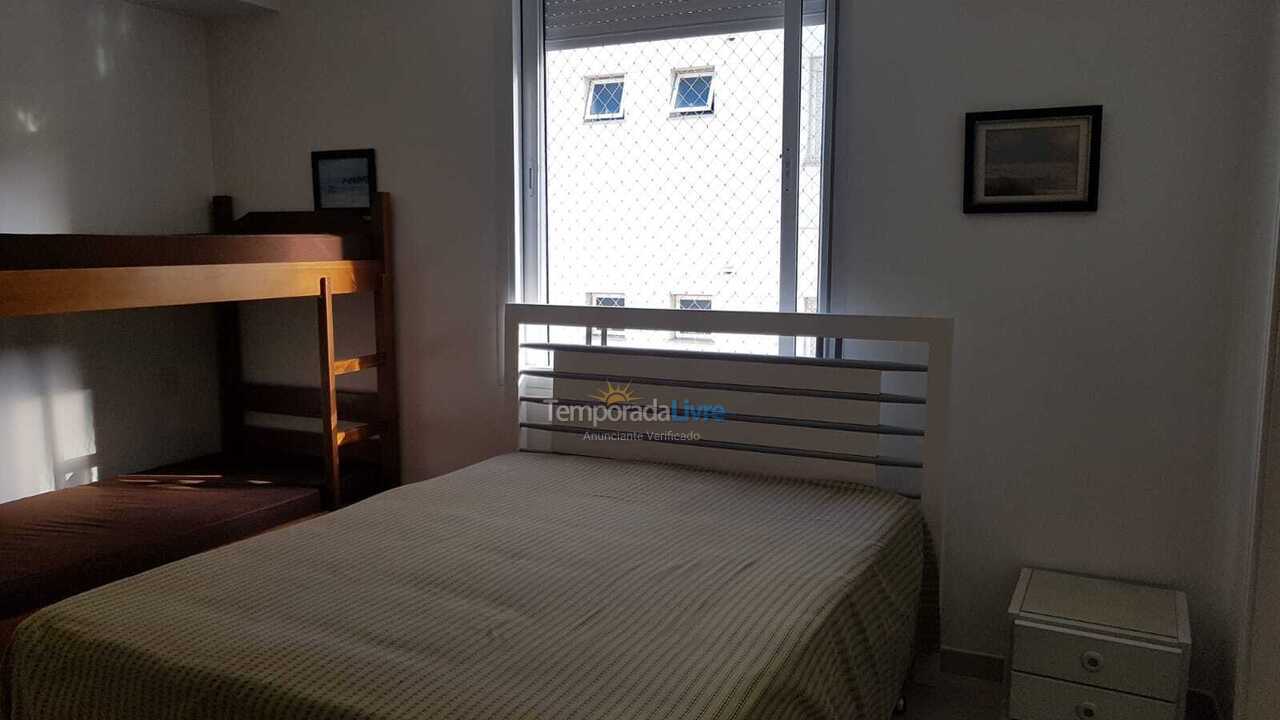 Apartment for vacation rental in Guarujá (Pitangueiras)
