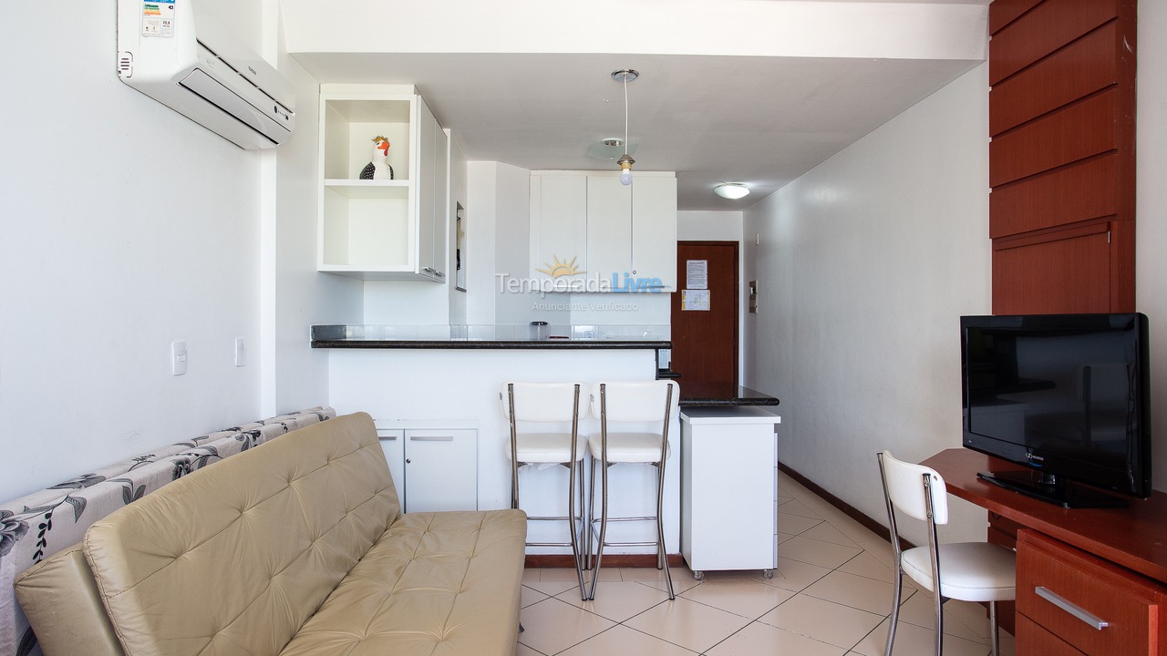 Apartamento para aluguel de temporada em Arraial do Cabo (Prainha)