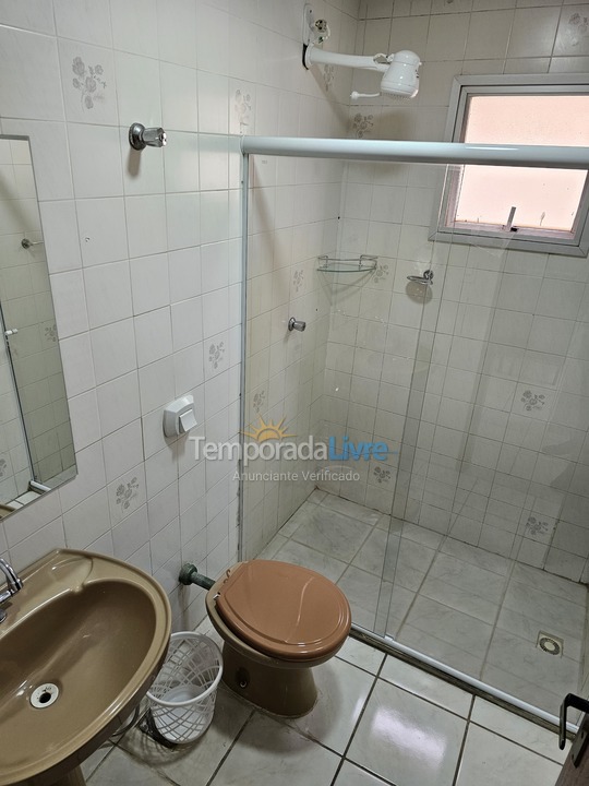 Apartamento para aluguel de temporada em Guarapari (Praia do Morro)