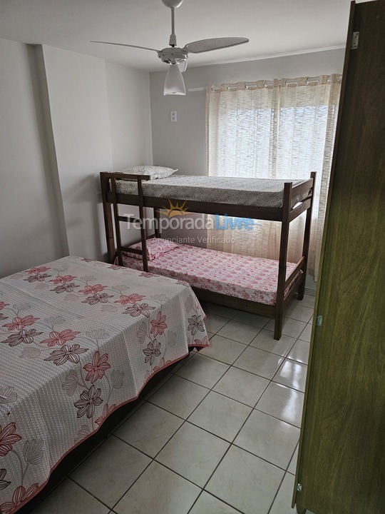 Apartamento para aluguel de temporada em Guarapari (Praia do Morro)