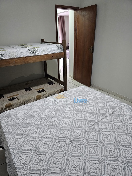 Apartamento para aluguel de temporada em Guarapari (Praia do Morro)