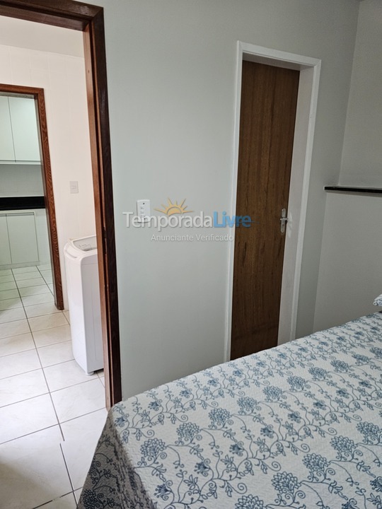 Apartamento para aluguel de temporada em Guarapari (Praia do Morro)