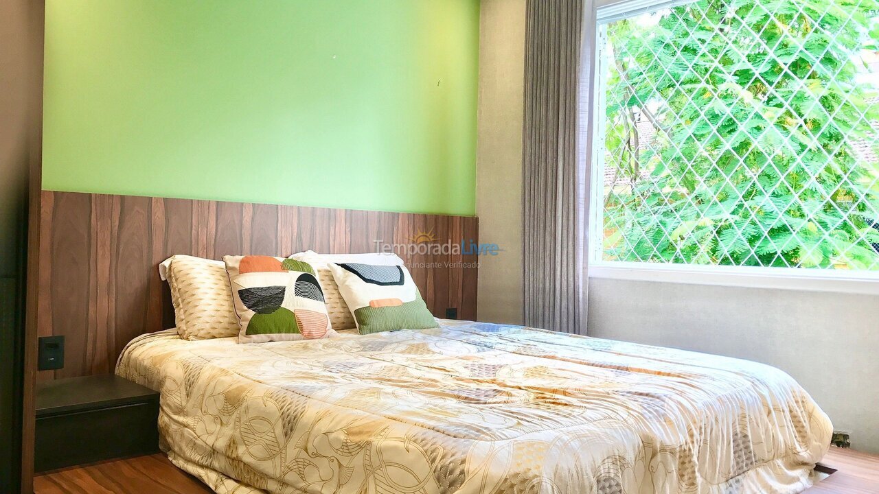 Apartamento para aluguel de temporada em Santos (Vila Matias)