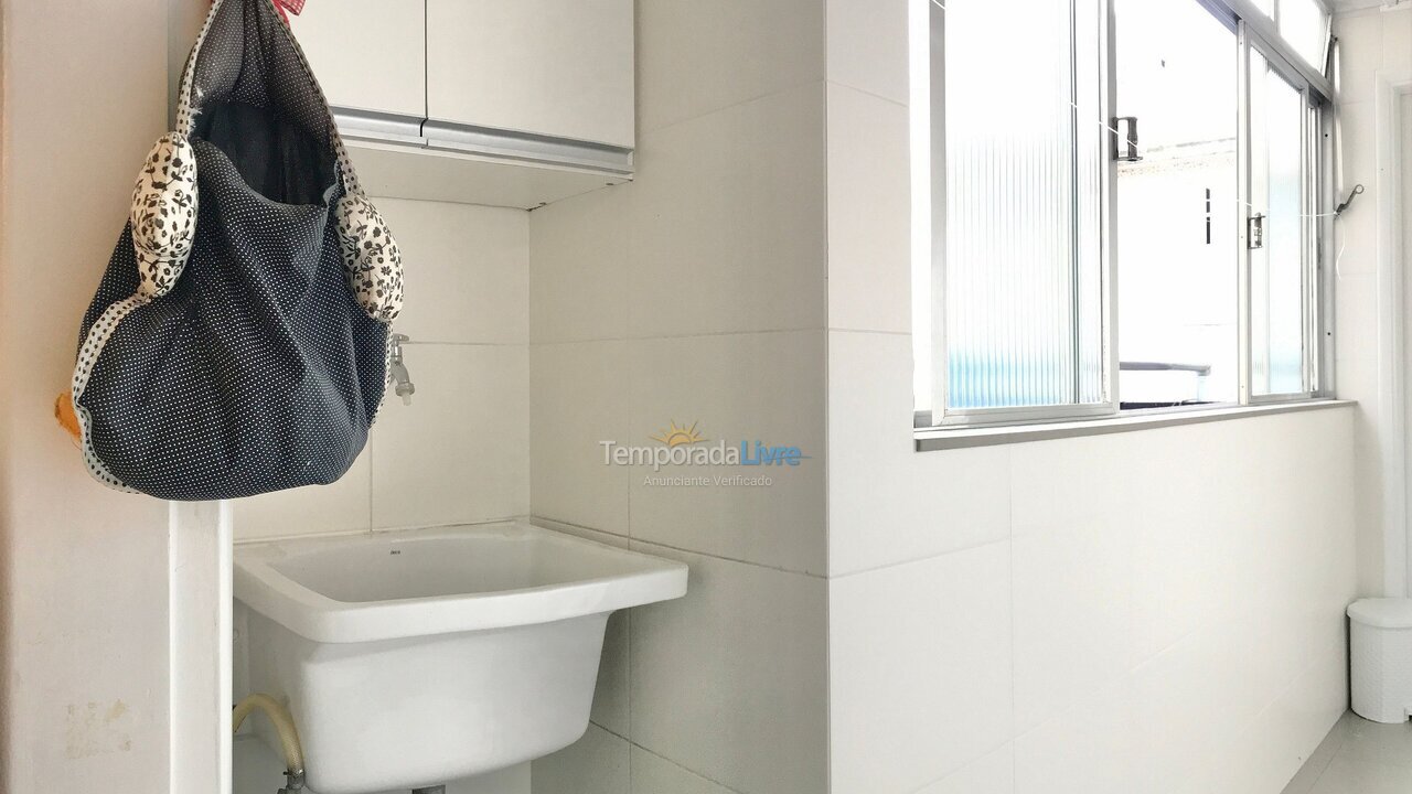 Apartamento para aluguel de temporada em Santos (Vila Matias)