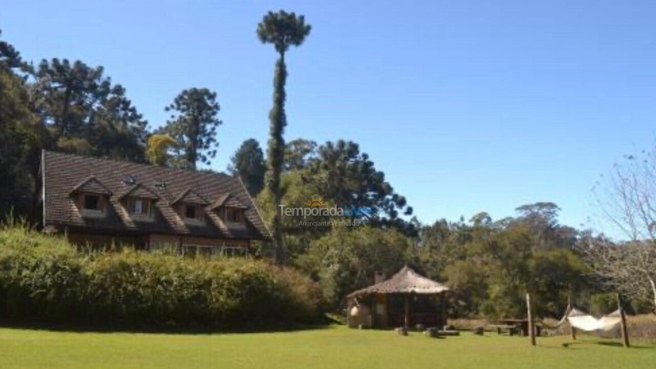 Casa para aluguel de temporada em Campos do Jordão (Descansopolis)