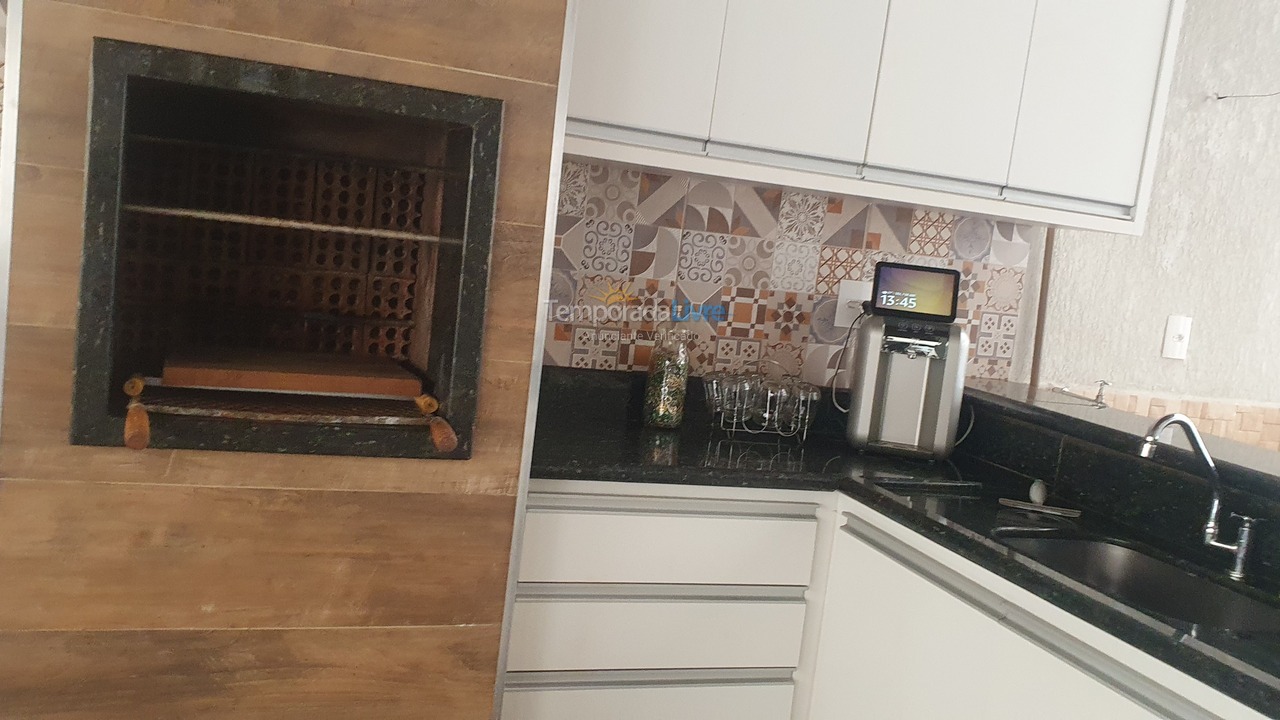 Casa para aluguel de temporada em Uberaba (Recanto do Sol)