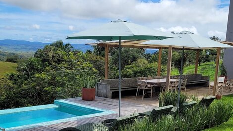 Casa Castanha: Conforto Campestre em Meio à Serra