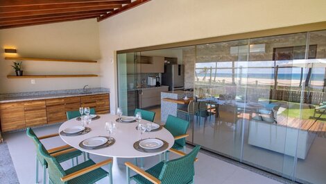 Ykutiba Imbassaí - Bangalô com Piscina - N01