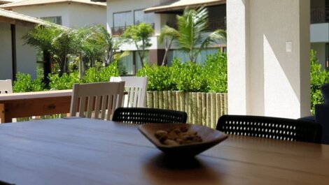 Apartamento con jardín