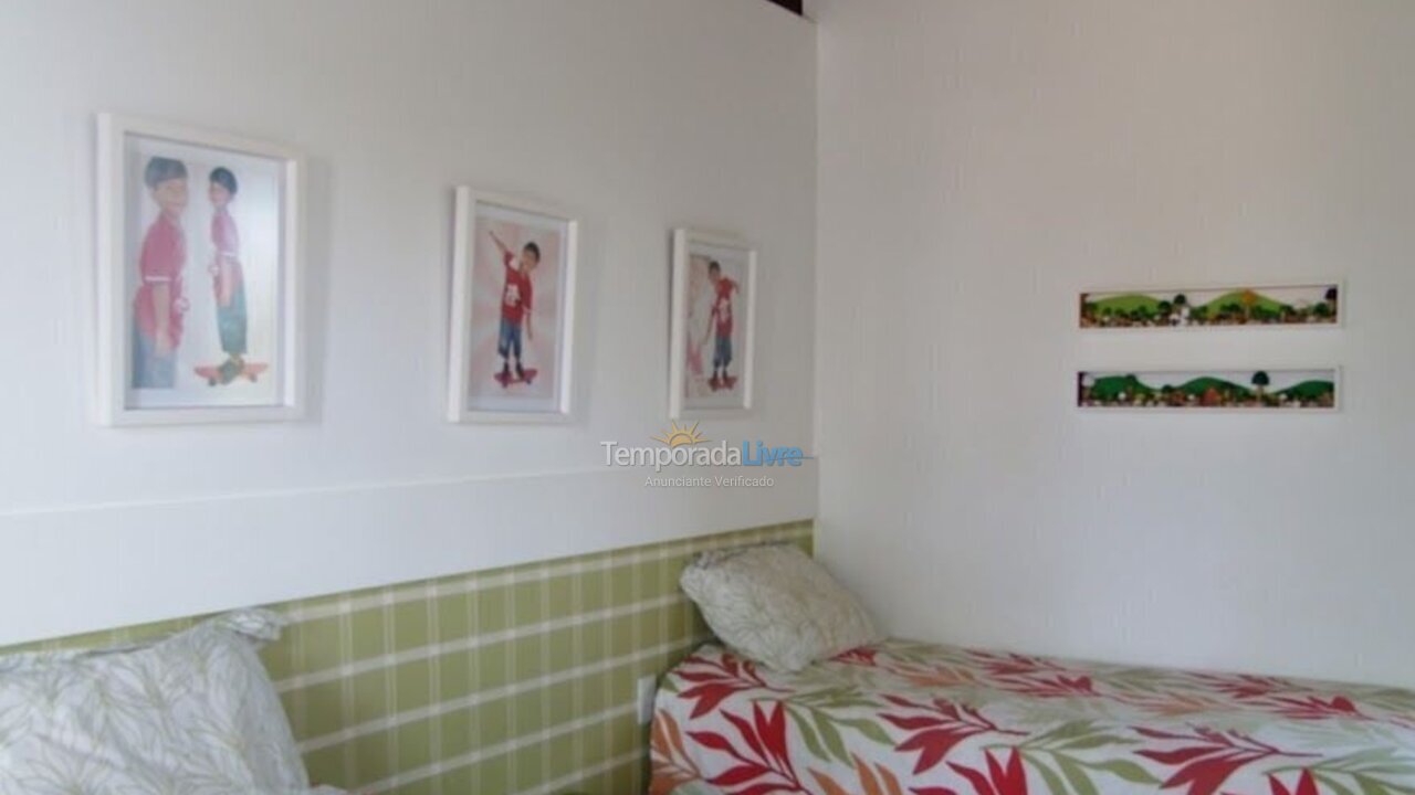 Casa para aluguel de temporada em Mata de São João (Imbassaí)