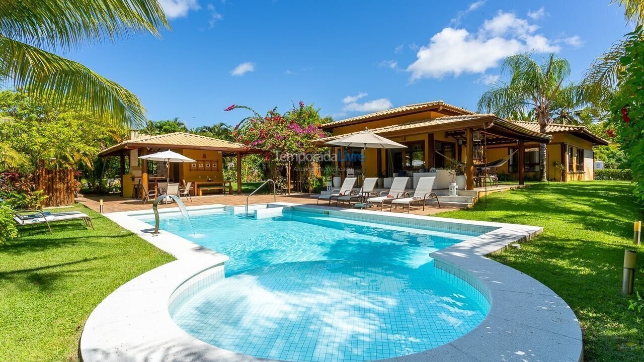 Casa para aluguel de temporada em Mata de São João (Imbassaí)