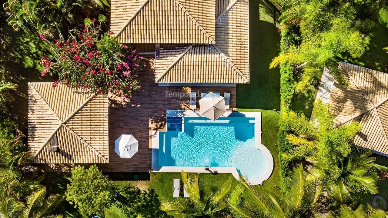 Casa para aluguel de temporada em Mata de São João (Imbassaí)