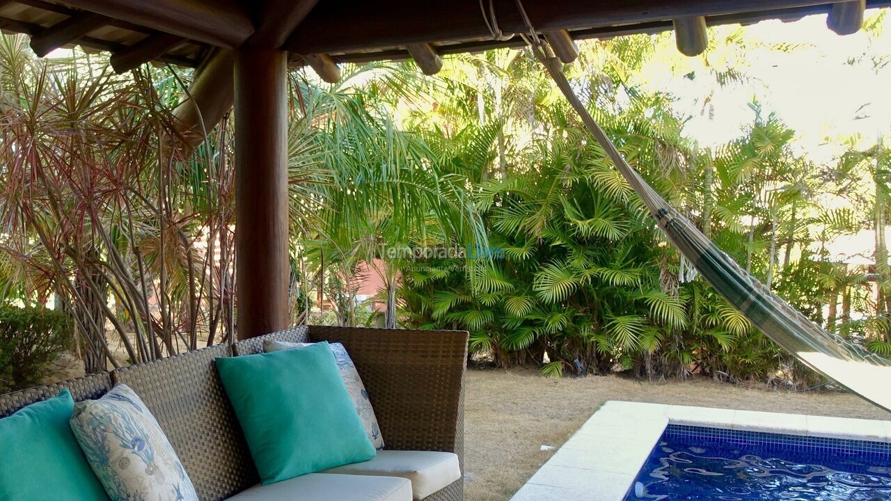 Casa para aluguel de temporada em Mata de São João (Imbassaí)