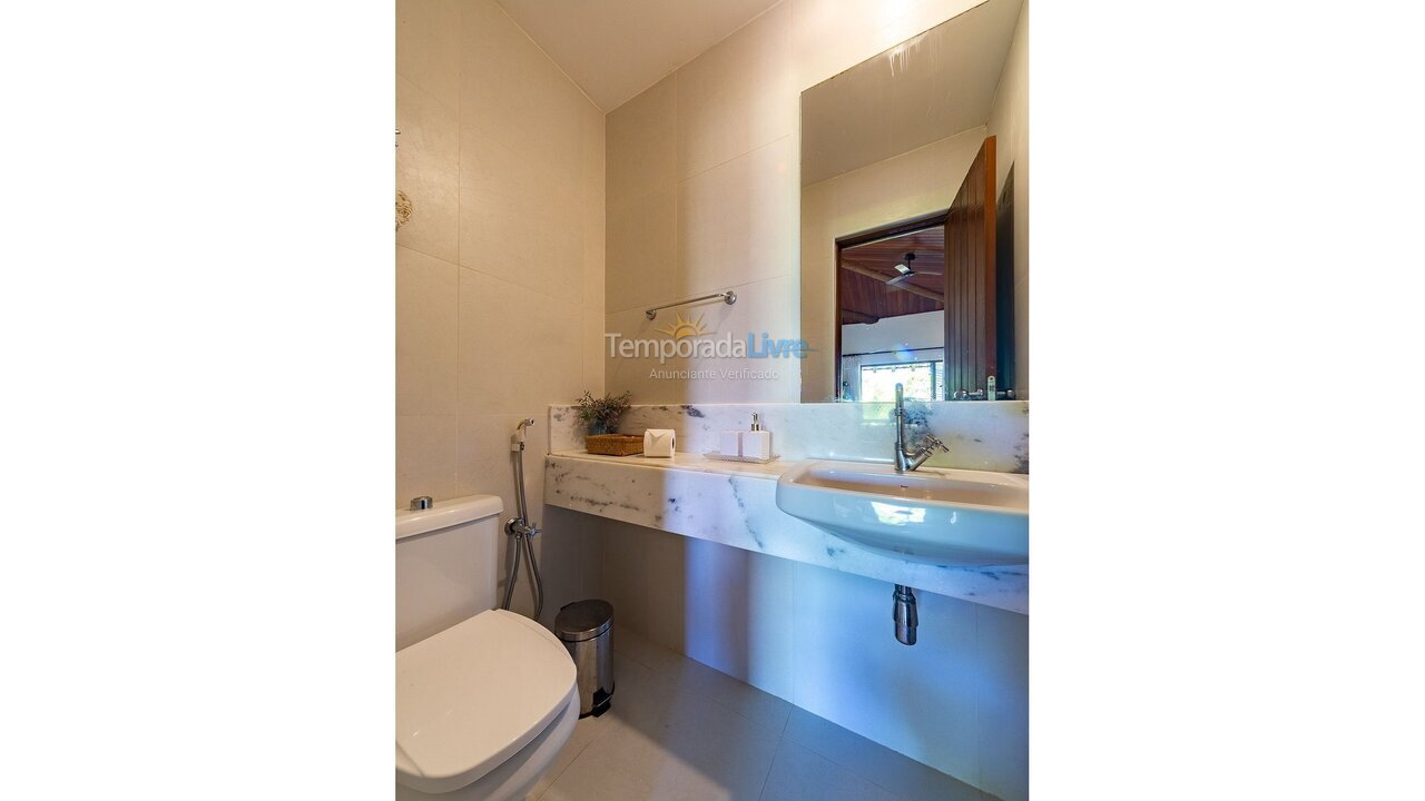 Apartamento para aluguel de temporada em Mata de São João (Imbassaí)