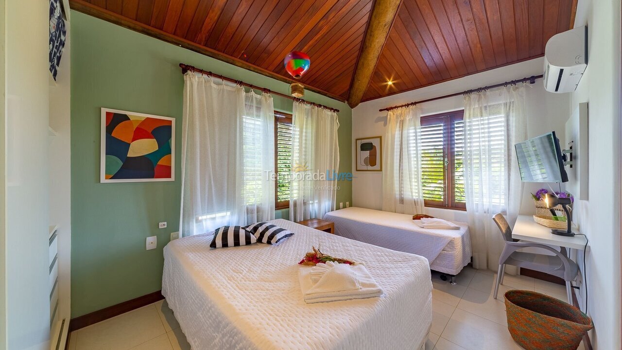 Apartamento para aluguel de temporada em Mata de São João (Imbassaí)