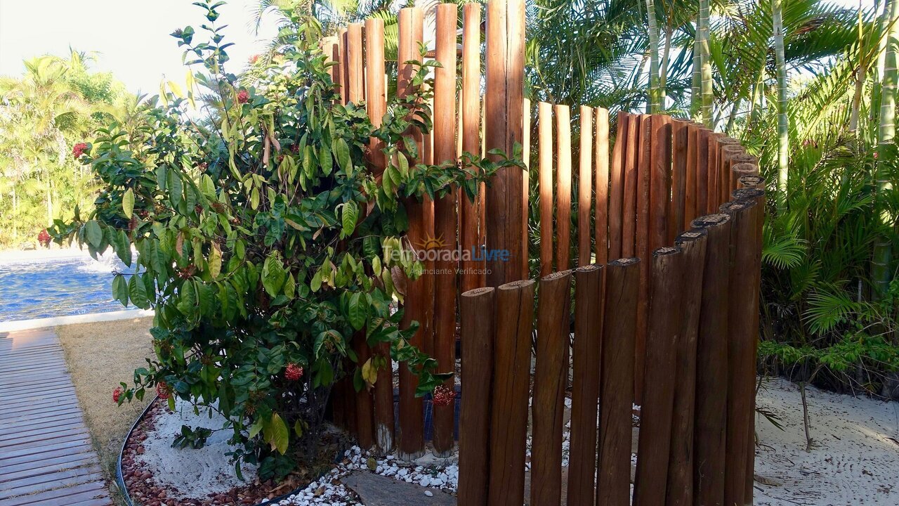 Casa para aluguel de temporada em Mata de São João (Imbassaí)