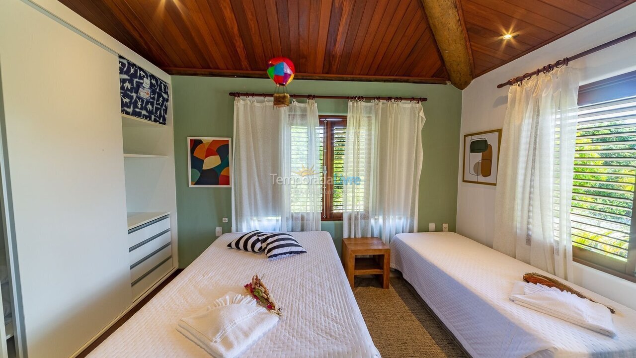 Apartamento para aluguel de temporada em Mata de São João (Imbassaí)